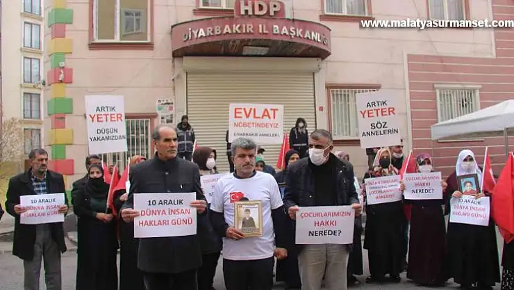 Evlat nöbetindeki ailelerden İnsan Hakları Günü'nde HDP'ye tepki