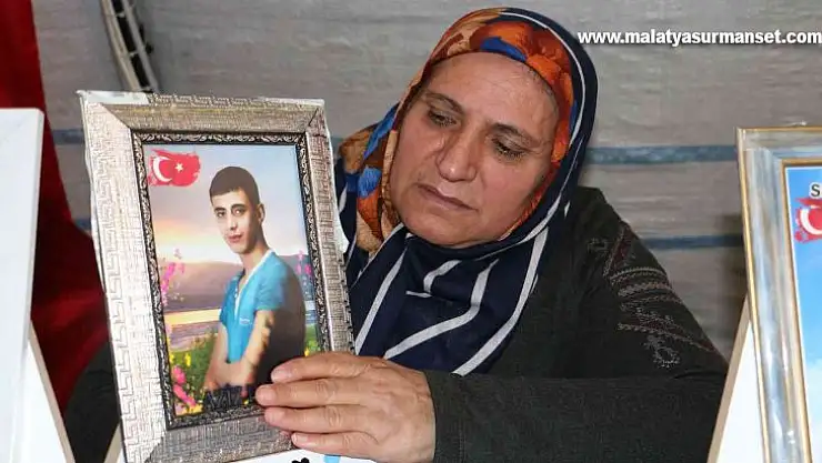 Evlat nöbetindeki anne: 'Kirli ellerini oğlumun üzerinden çeksinler'