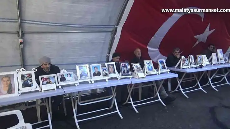 Evlat nöbetindeki anne Sevdet Demir: 'Kendi rızan ile gelmezsen hakkımı helal etmiyorum'