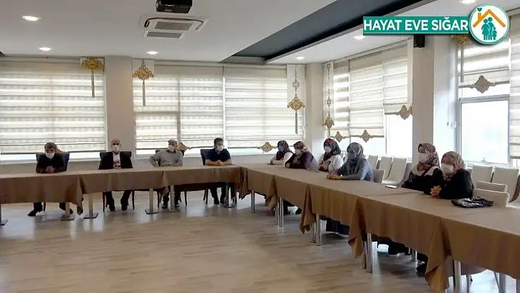 Evlat nöbetindeki anneden, zorla dağa kaçırılan çocuklara çağrı