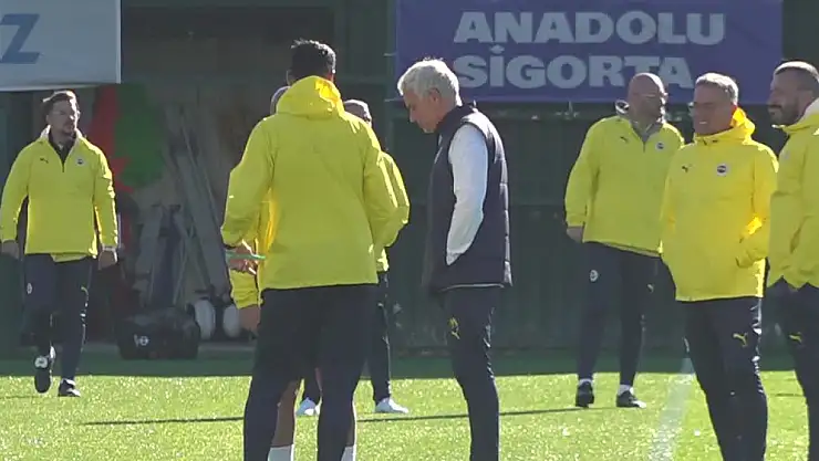 Fenerbahçe AZ Alkmaar maçının hazırlıklarını tamamladı