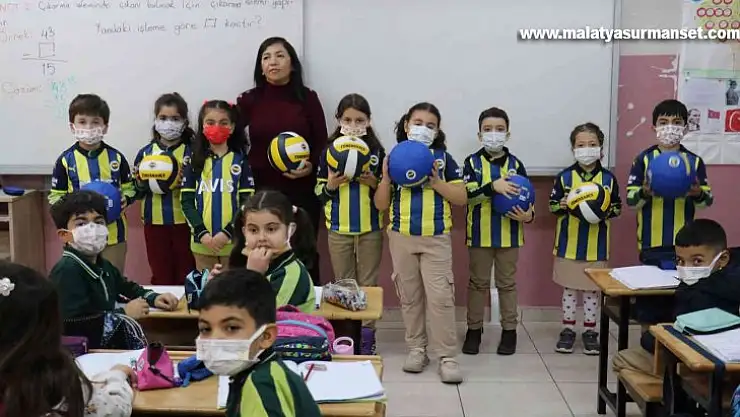 Fenerbahçe'ye mektup yollayan öğrencilere Başkan Ali Koç'tan jest
