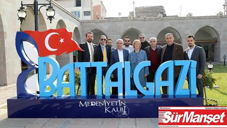 Fenerbahçe yöneticileri, tarihi yerleri gezdi