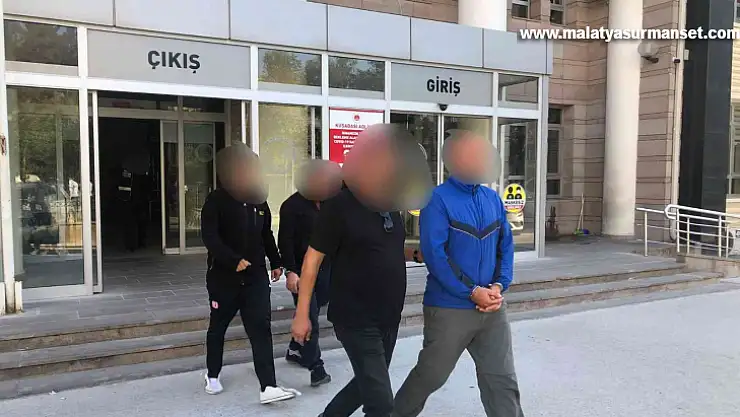 FETÖ şüphelileri yurt dışına kaçarken yakalandı