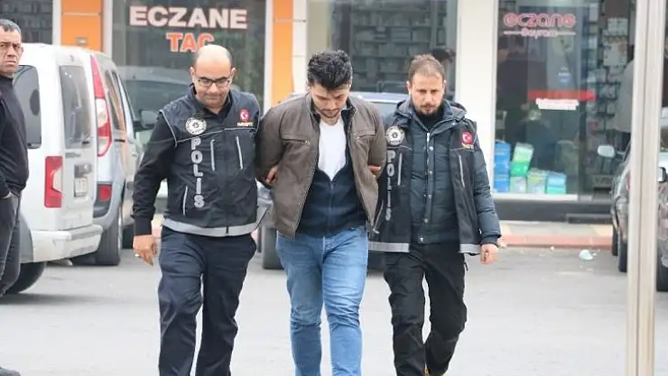 FETÖ'den ihraç edildi uyuşturucu satarken yakalandı