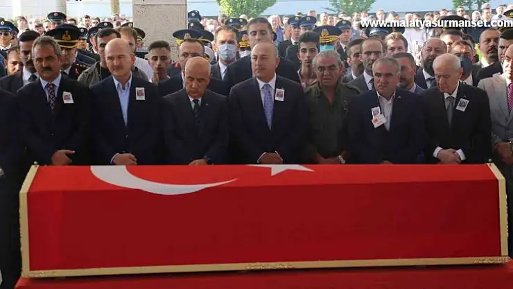 Fırat Kalkanı şehidi son yolculuğuna uğurlandı