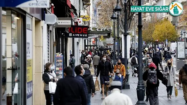 Fransa'da son 24 saatte 198 kişi Covid-19 nedeniyle hayatını kaybetti