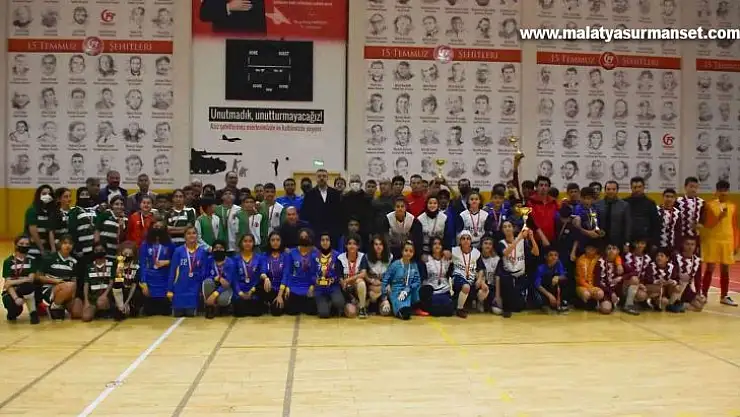 Futsalda şampiyonlar belli oldu