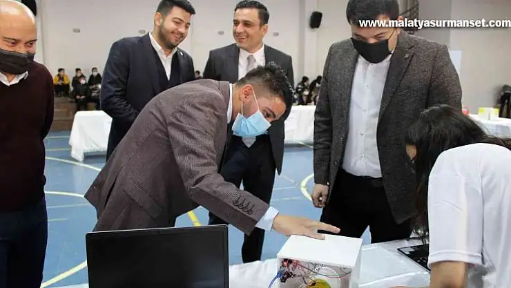 GAGİAD'dan 'Genç Gaziantep Kodluyor' sergisi