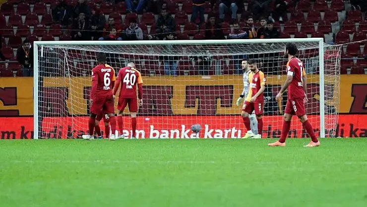 Galatasaray 4 maçtır kazanamıyor