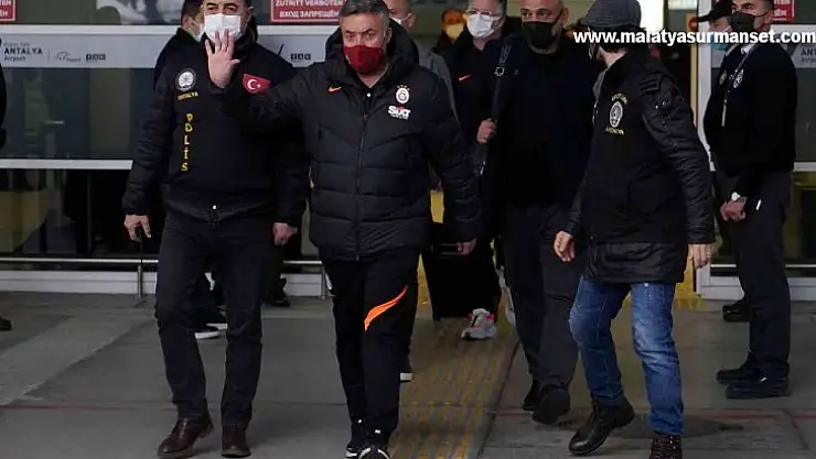 Galatasaray, Antalya'ya geldi