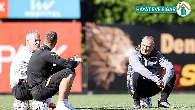 Galatasaray'da Etebo takımla birlikte çalıştı