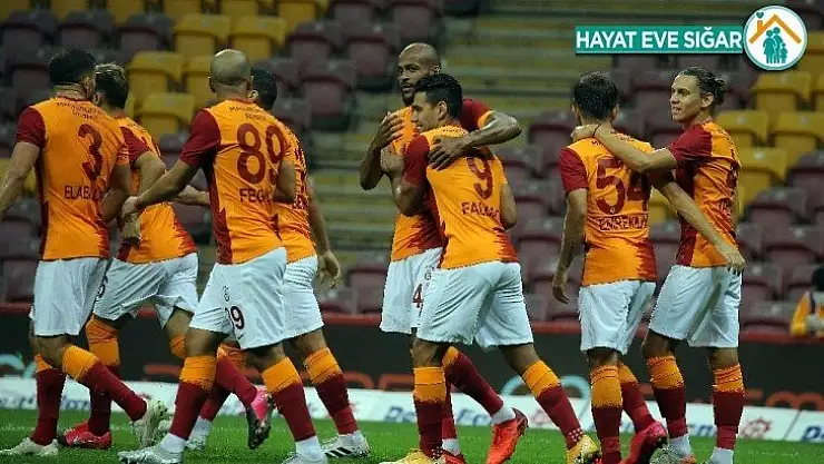 Galatasaray, Gaziantep FK maçının formalarını açık artırmaya çıkardı
