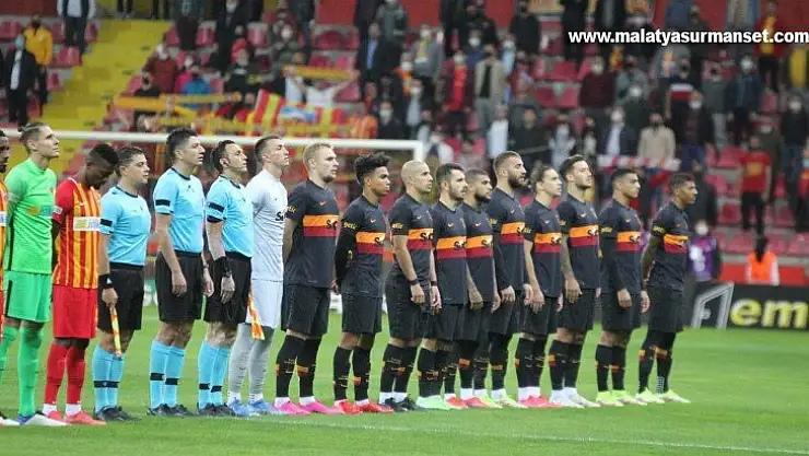 Galatasaray ligde 4 maçtır kazanamıyor