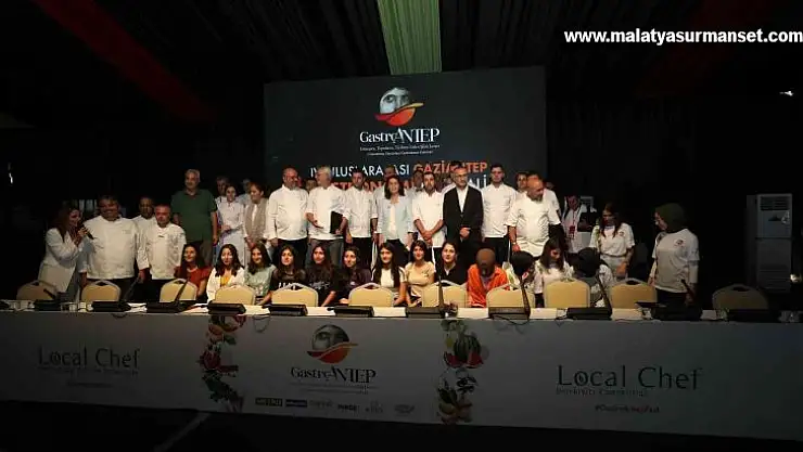 Gastroantep 'Local Chef Yarışması'nda usta şefler Gaziantep yemekleri ile kıyasıya yarıştı