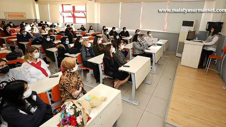 GAÜN'de alkol ve uyuşturucunun zararları anlatıldı
