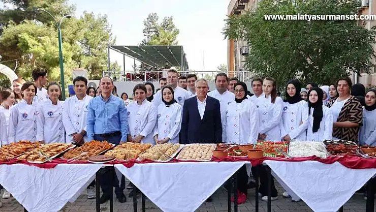 GAÜN'de geleneksel tanışma kahvaltısı