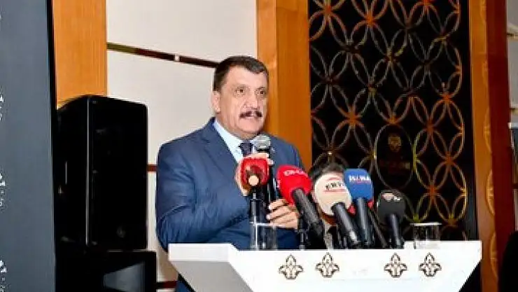 Gazeteciler Gününden Malatya'nın Başkanı Gürkan'dan basın kompleksi müjdesi