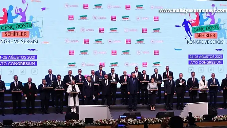 Gaziantep Büyükşehir, 'Yazılım Köyü' projesiyle Cumhurbaşkanı Erdoğan'dan ödül aldı
