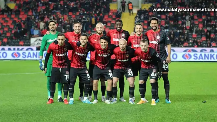 Gaziantep FK'nın ilk yarı karnesi