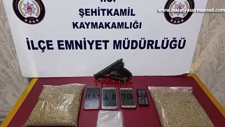 Gaziantep'te 618 gram bonzai ele geçirildi