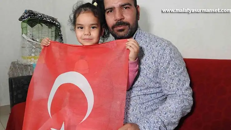 Gaziantep'te bayrak sevgisi kameraya yansıyan kız konuştu