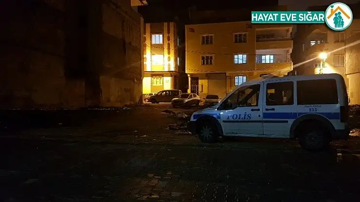 Gaziantep'te dur ihtarına uymayan şüpheli polise ateş açtı