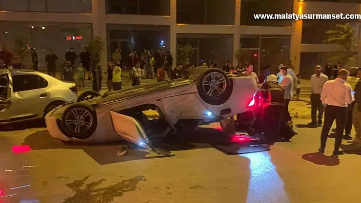Gaziantep'te feci kaza: 3 ağır yaralı