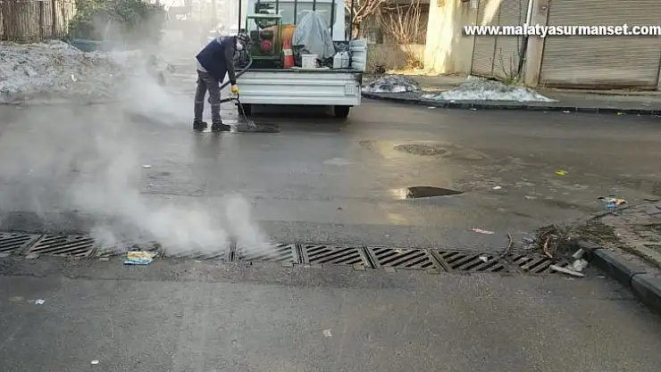 Gaziantep'te haşere ile mücadele devam ediyor