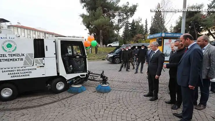 Gaziantep'te ilçelere vakumlu süpürge aracı