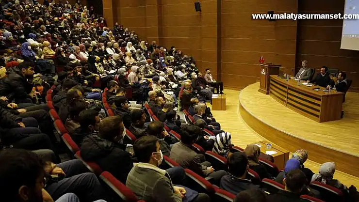 Gaziantep'te Sezai Karakoç anısına konferans