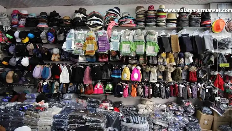 Gaziantep'te soğuk hava bere satıcılarının yüzünü güldürüyor