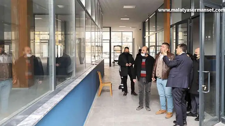 Gaziler Pazaryeri ve Gençlik Kütüphanesi tamamlandı