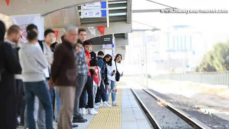 Gaziray ilk gününde yoğun ilgi gördü