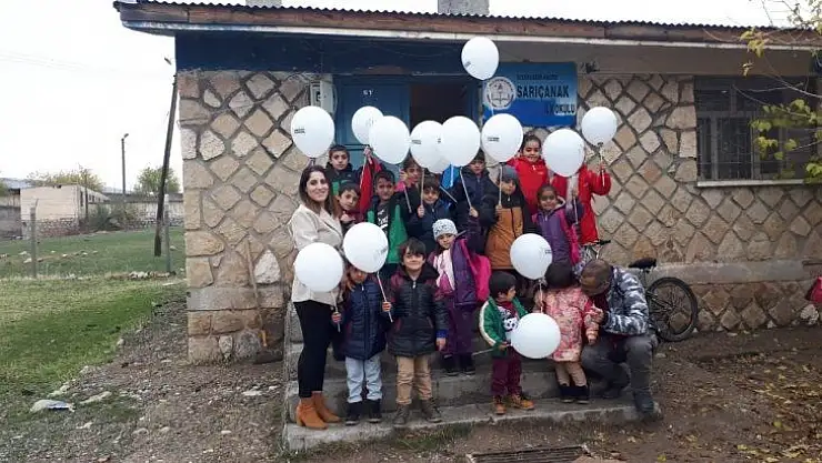 Genç öğretmenin başarısı