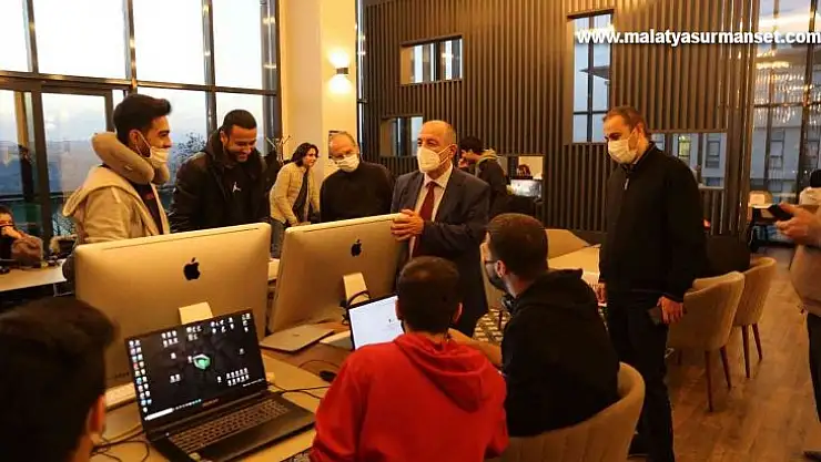 Genç yazılımcılar 48 saatte 13 oyun geliştirdiler