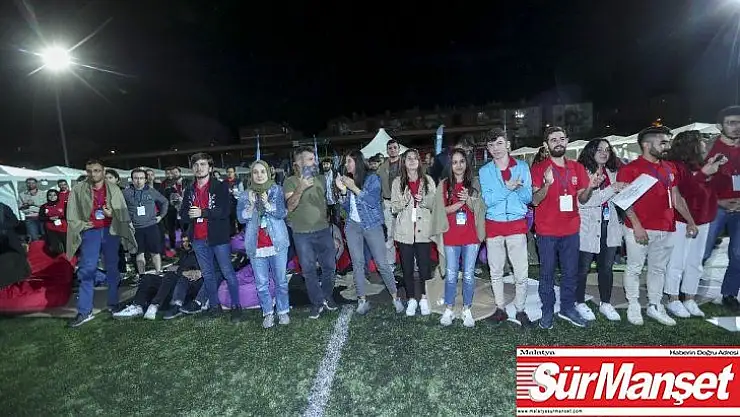 Gençler 30 saatlik 'dijital maraton'da yarıştı