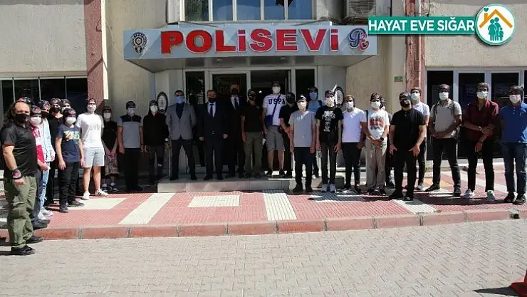 Gençler Çanakkale Gençlik Kampına uğurlandı