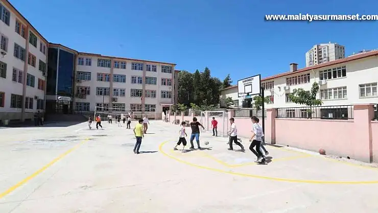 Gençler istedi Tahmazoğlu yaptı