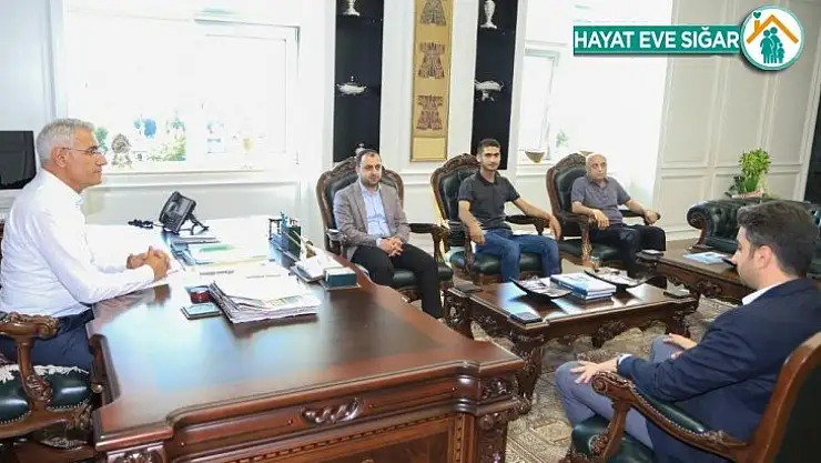 Gençlerden Güder'e teşekkür ziyareti