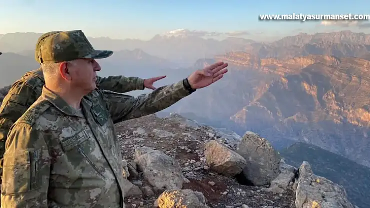 Genelkurmay Başkanlığına 2'nci Ordu Komutanı Orgeneral Metin Gürak atandı.