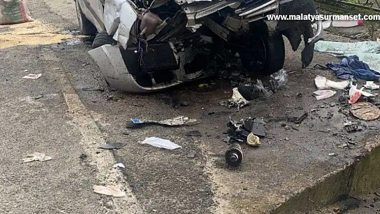 Giresun'da trafik kazası: 1 ölü, 3 yaralı