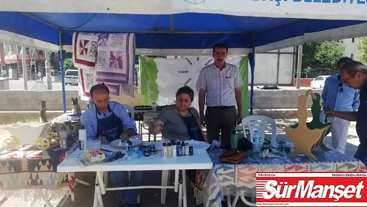 Gölbaşı ilçesinde halk eğitim merkezi tanıtım standı açtı