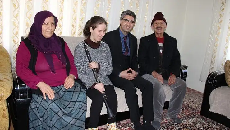 Görme engelli Zeynep'in klarnet sevinci