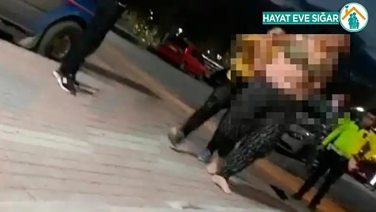 Gözaltına alınmamak için çırılçıplak soyundu