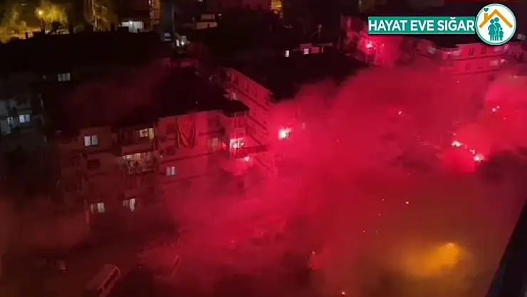 Göztepeli taraftarlar 95. yıl kutlamalarına başladı