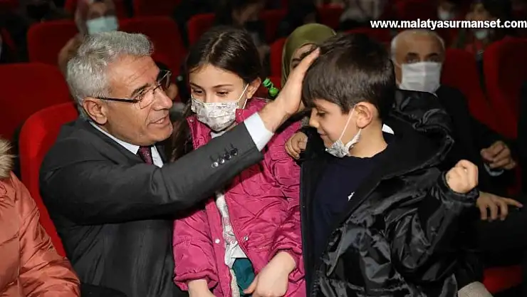 Güder: 'Önceliğimiz insanımızın gönüllerini fethetmektir'