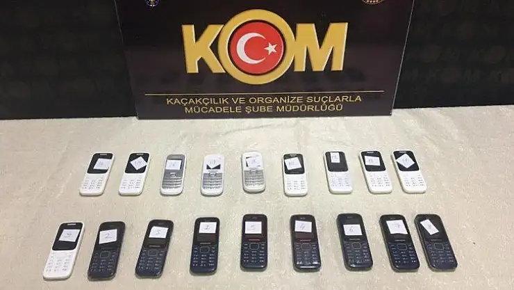 Gümrük kaçağı cep telefonu ele geçirildi