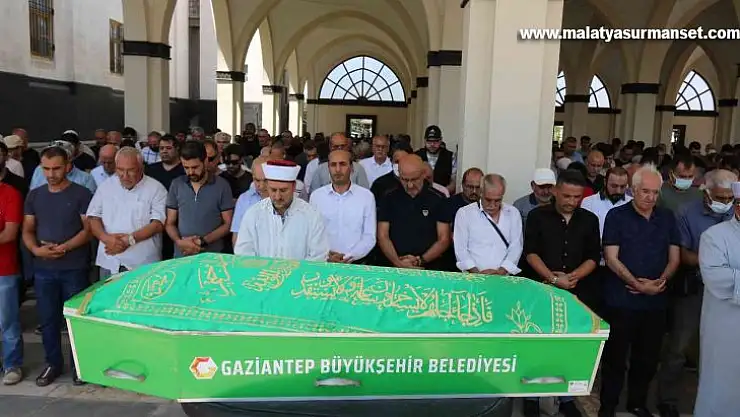 Gürel Tunca son yolculuğuna uğurlandı