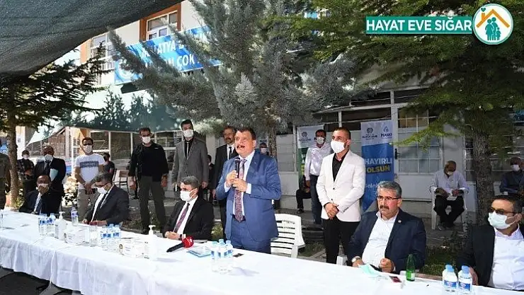 Gürkan: ' Rekorlara imza atacak işler yapıyoruz'